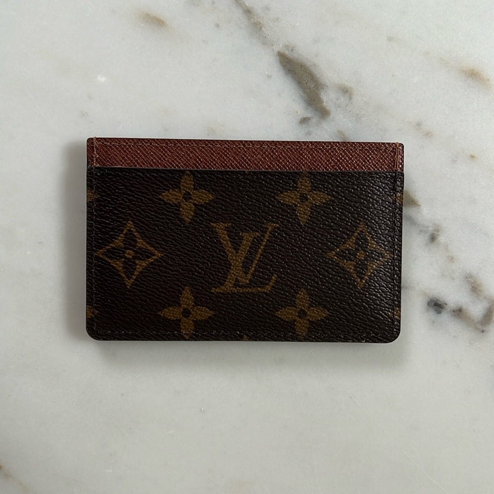 NWT Louis Vuitton card holder.
